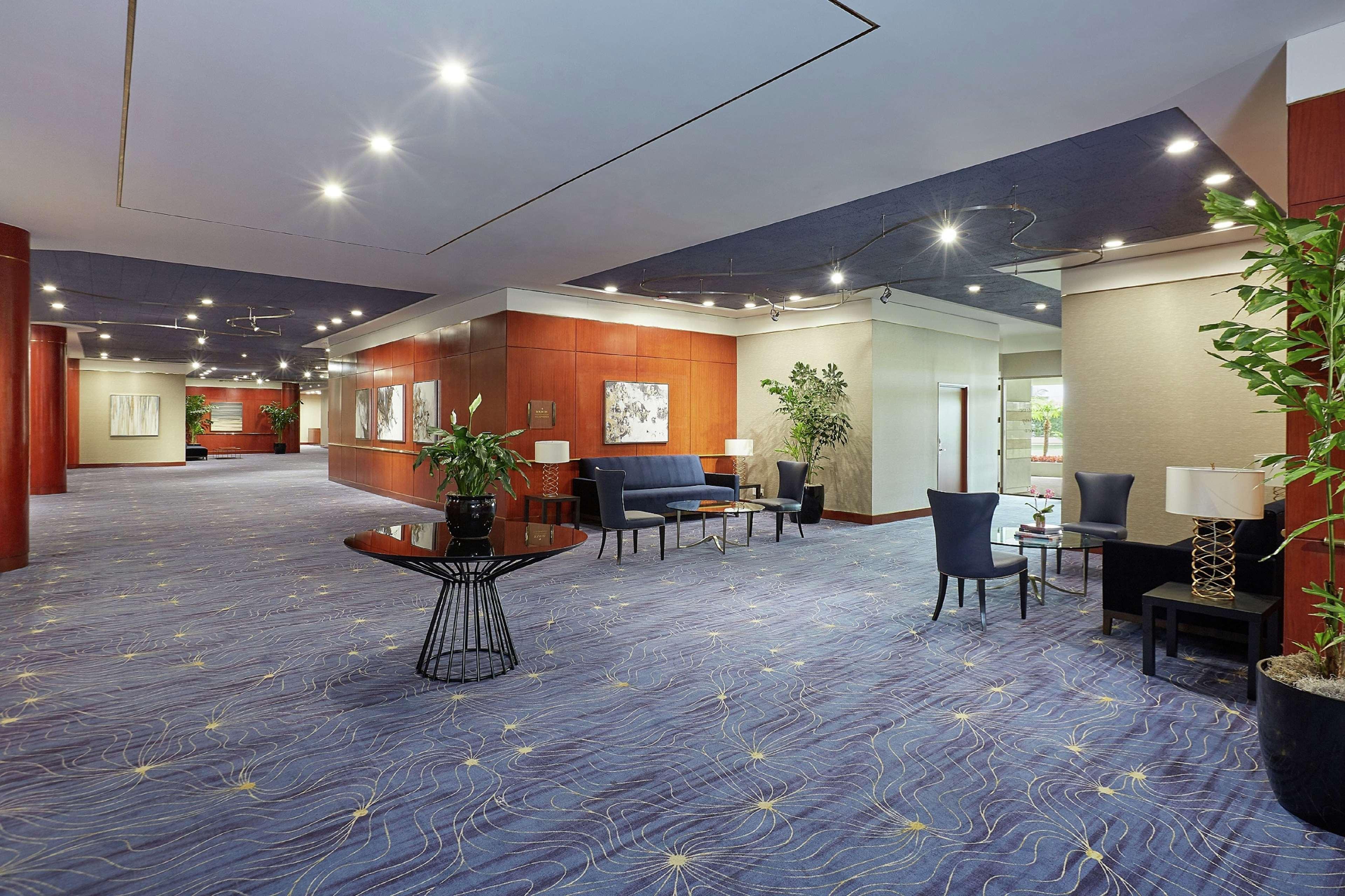 Hotel The Beverly Hilton 4*